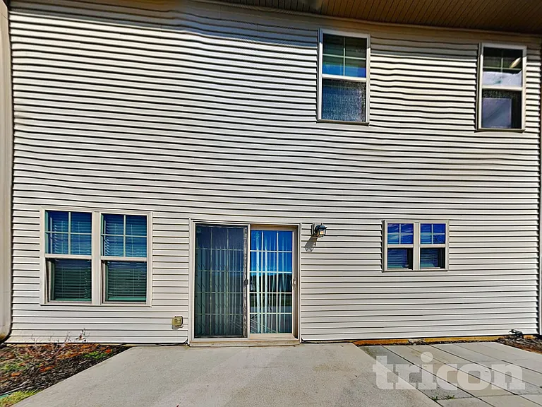 539 Branch Wood Dr — Photo 16