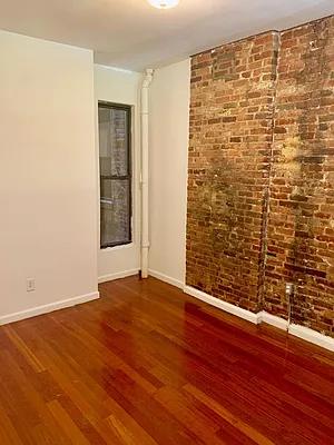 Rented by Sky Management | media 12