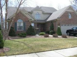 22215 Genesis Dr, Woodhaven, MI 48183