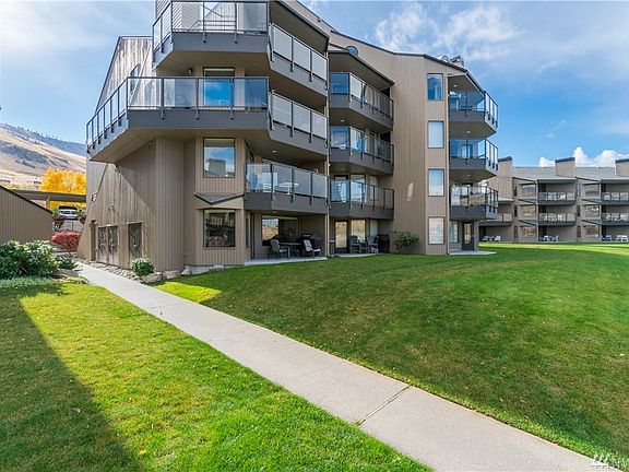 3rd image of 103 N Park St #311