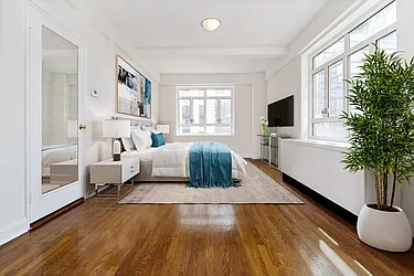 Rented by Central Park South Associates