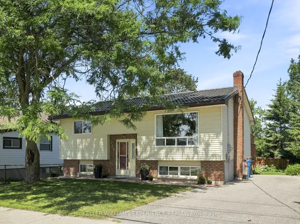 364 Mary St, Orillia, ON L3V 3G3