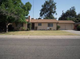 1822 W Harvard Dr, Visalia, CA 93277