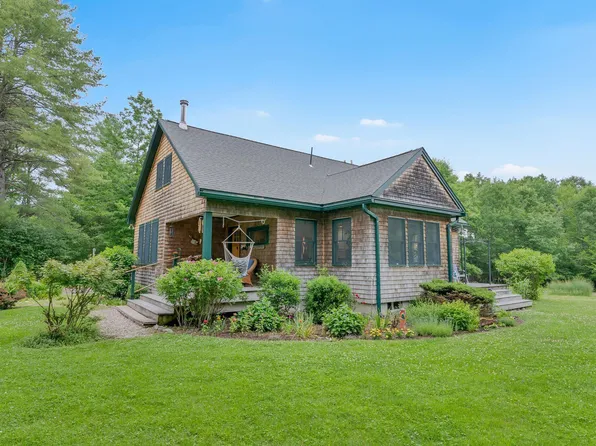827 Sligo Road, North Yarmouth, ME 04097