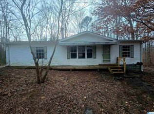 5190 Memory Ln, Mount Olive, AL 35117