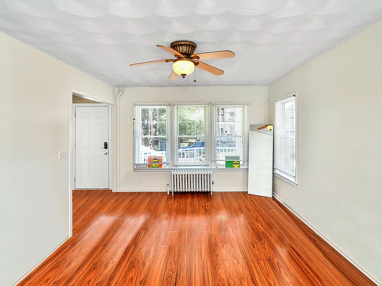 28 Radcliffe Ave #1 — Photo 6