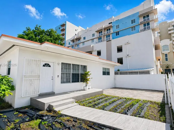2727 SW 24th St, Miami, FL 33145
