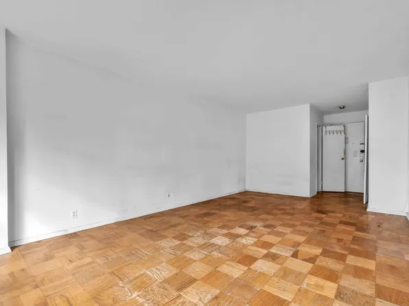 180 West End Avenue image 14 of 25