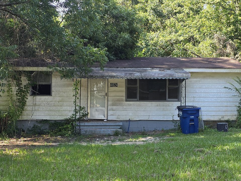 1st image of 4024 Pershing Ave