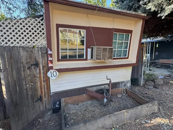 3621 N Patricia Ln Trailer 10, Boise, ID 83704