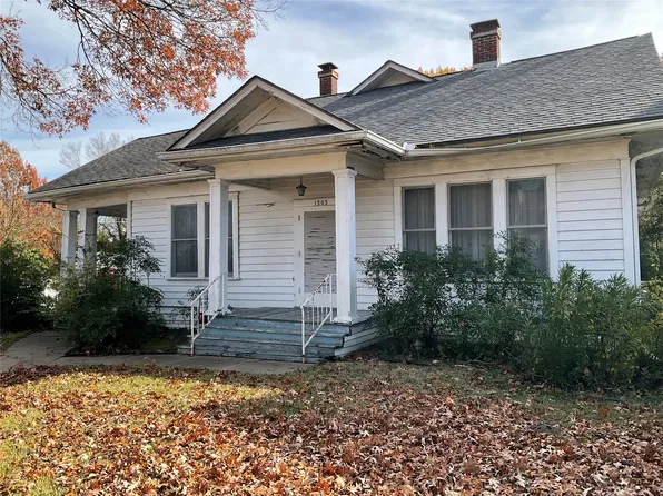 1303 W 3rd Ave, Corsicana, TX 75110