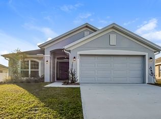 802 Edith Dr, Fruitland Park, FL 34731