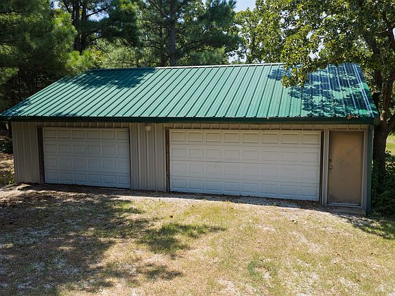 3rd image of 65 Sioux Cir