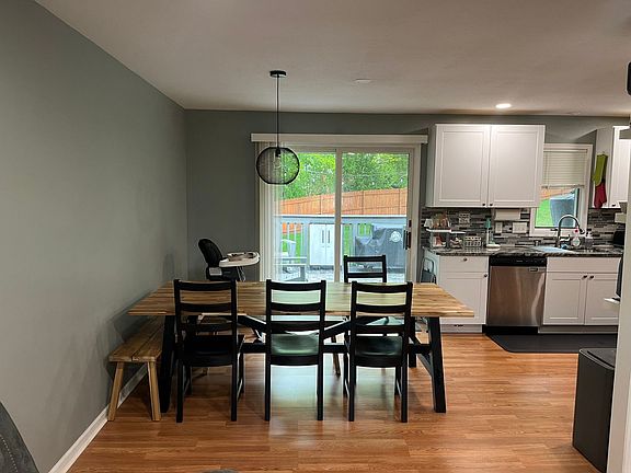 5th image of 1810 Erin Ln