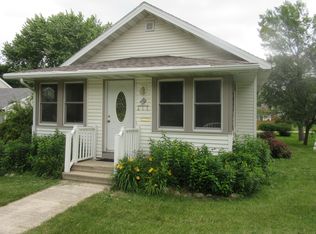 415 W L St, Forest City, IA 50436