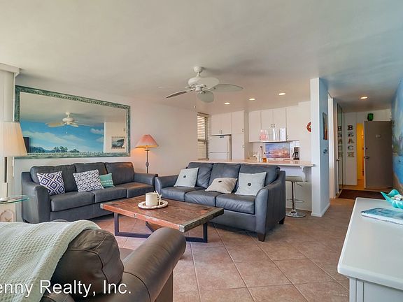 2nd image of 2668 Bayside Walk
