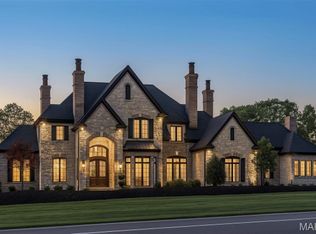 310 Wardenburg Farms Dr, Chesterfield, MO 63005