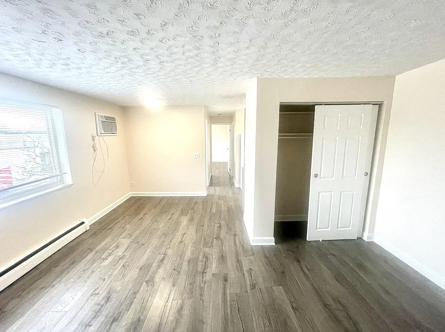 2 bed, 750 sqft, $1,040 — Photo 2