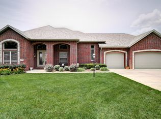 499 Flat Rock Dr, Hollister, MO 65672