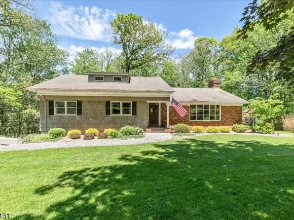 18 Stiles Road, Warren Twp., NJ 07059