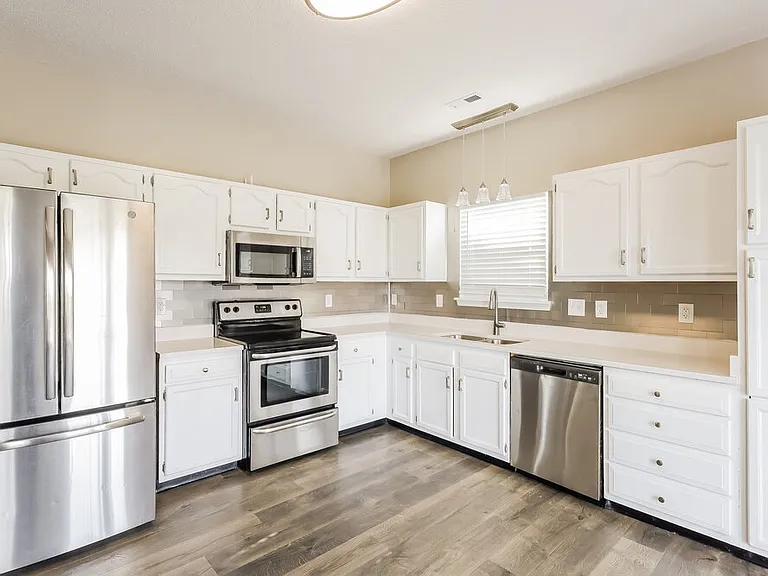 3550 Limelight Ln — Photo 5