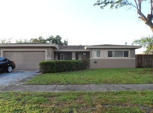 7840 Embassy Blvd, Miramar, FL 33023