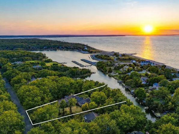 206 Waterhole Rd, East Hampton, NY 11937