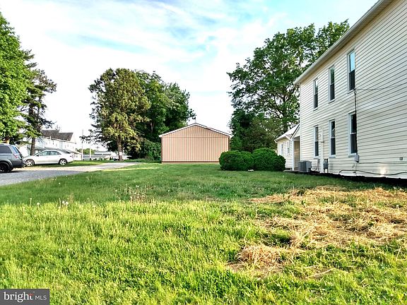 2nd image of LOT 10 E McKinley St