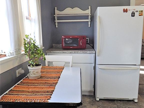 Appliances included!