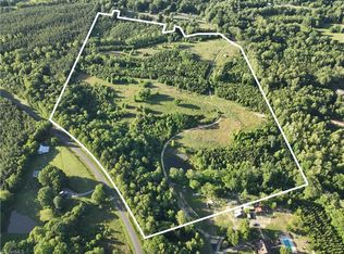 305 Buttercup Rd, Eden, NC 27288