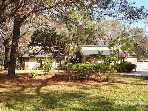 1st image of 7917 Meadowcroft Pl
