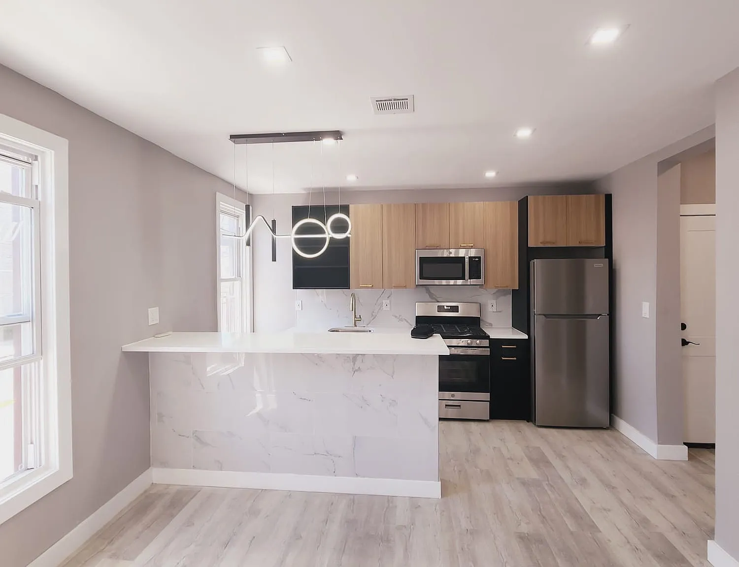 3 bed, $2,800 — Photo 3
