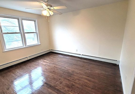 3rd image of 170-18 Lithonia Ave #5B