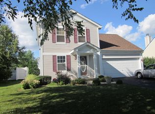 1285 Yellowpine Dr, Aurora, IL 60506