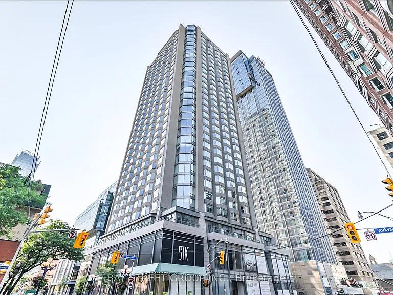 155 Yorkville Ave #2815 — Photo 1