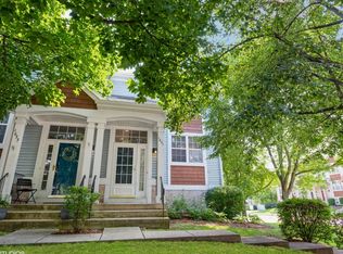 1631 Apple Tree Ln, West Chicago, IL 60185