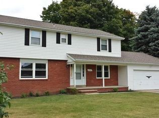 6555 Cady Rd, North Kingsville, OH 44030