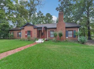 701 W North St, Livingston, TX 77351