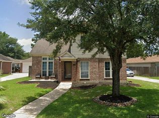 2211 Caroline Park Ln, Spring, TX 77386