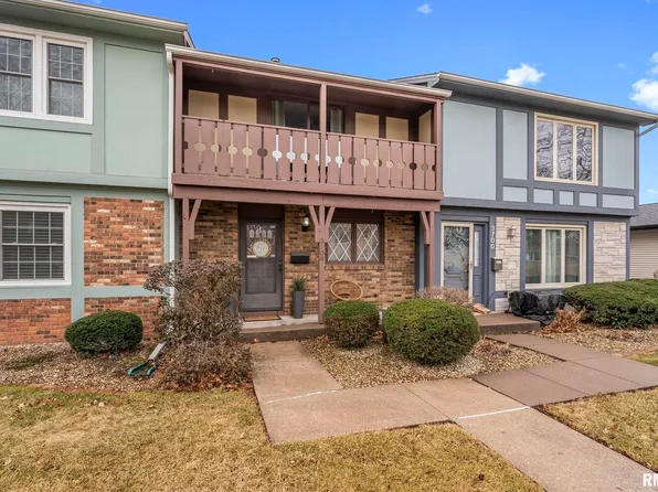 3704 30th Ave, Rock Island, IL 61201