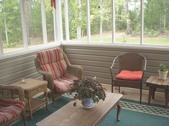 Screened in Porch