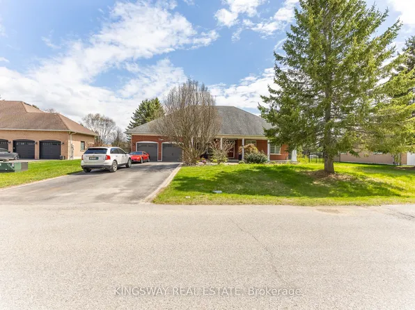 57 McMullen Dr, Whitchurch Stouffville, ON L4A 3J1