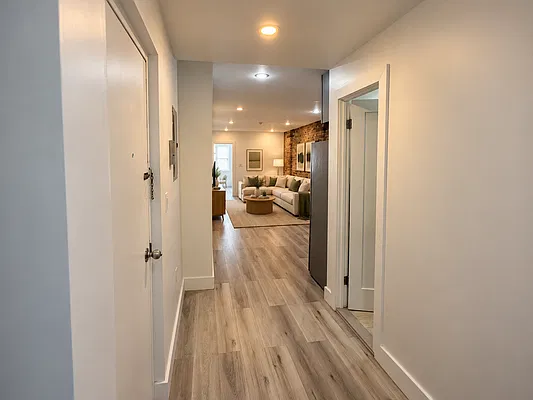 Living room, photo 3