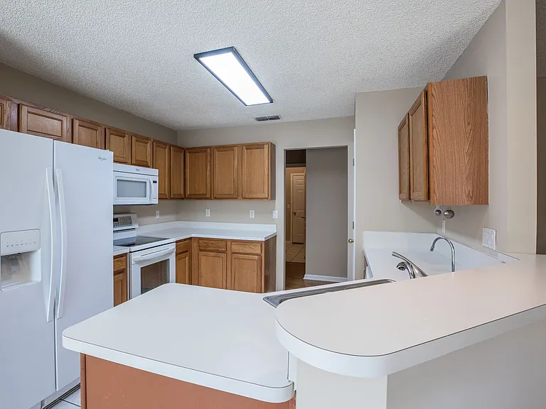 4025 E Smoke Ridge Cir — Photo 10