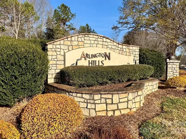 9209 Arlington Hills Dr, Mint Hill, NC 28227