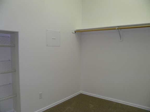 Walk in closet