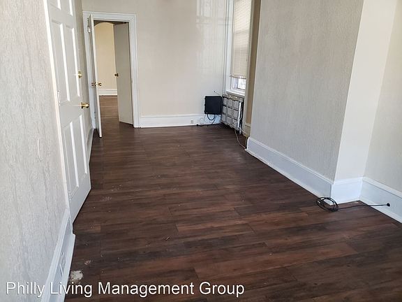 2nd image of 1302 W Allegheny Ave Floor 1