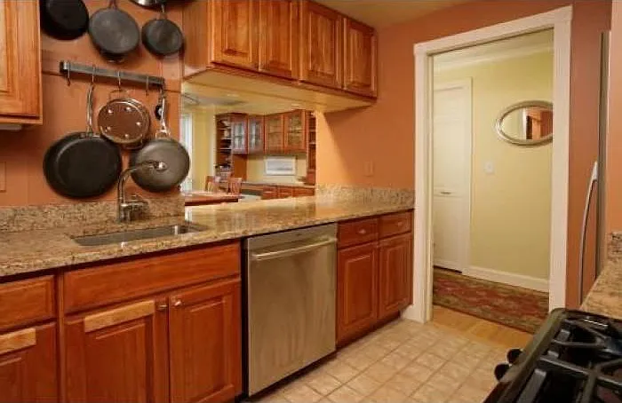 17 Bowdoin St #4AB — Photo 32