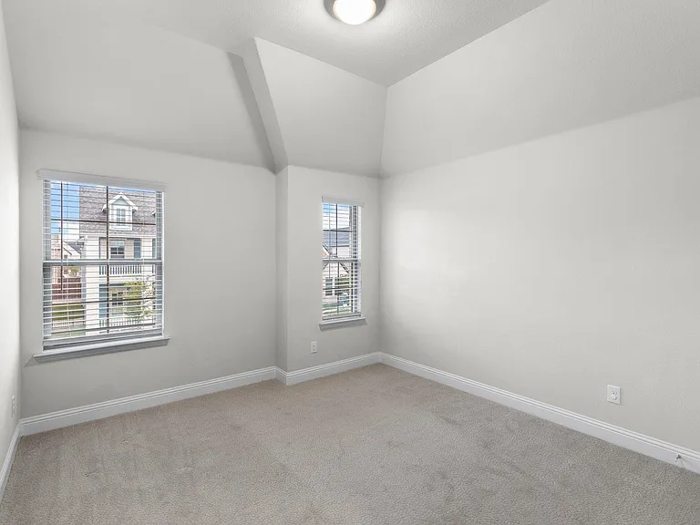 4123 Curtiss Dr — Photo 26