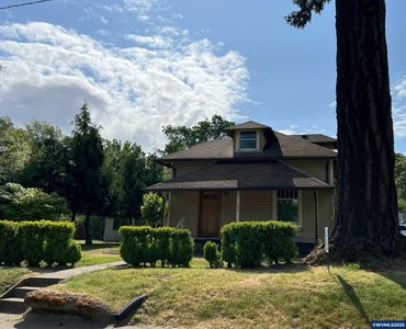 144 N 7th St, Philomath, OR, 97370